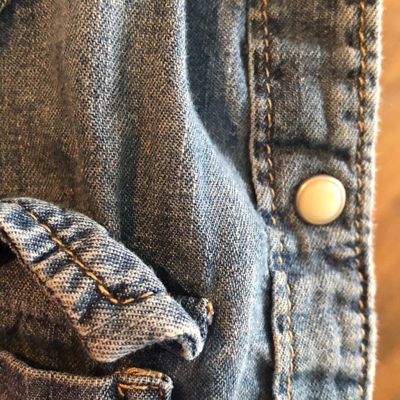 Gap Jeans button shirt - Picture 5 of 5